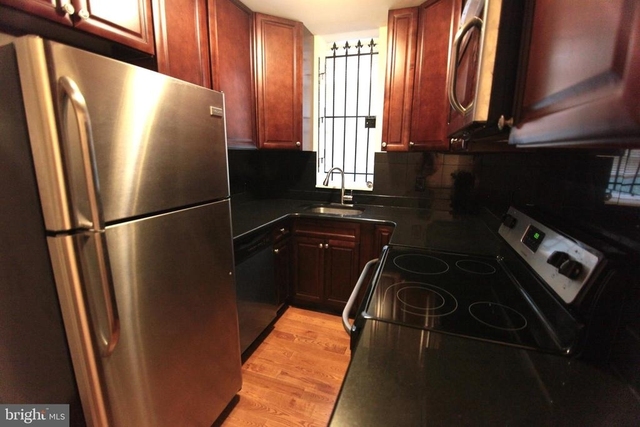 1852 N Willington Street - Photo 1