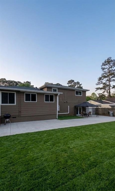 3083 Claiborne Drive - Photo 1