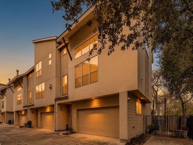 5219 Kiam Street - Photo 1