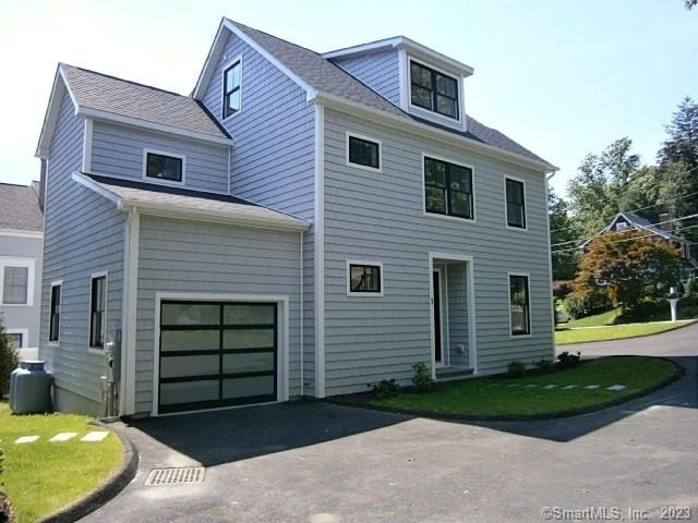 70 Seminary Street - Photo 1