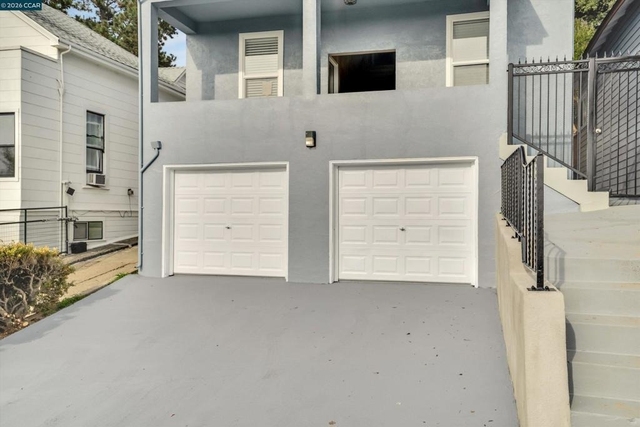 530 Virginia St - Photo 1