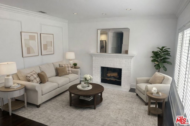 7013 Andasol Avenue - Photo 1