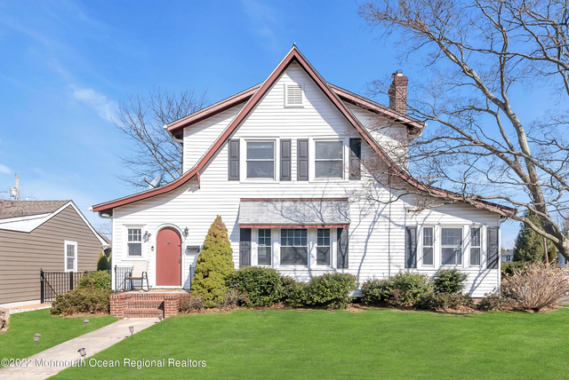 102 Dixon Avenue - Photo 1