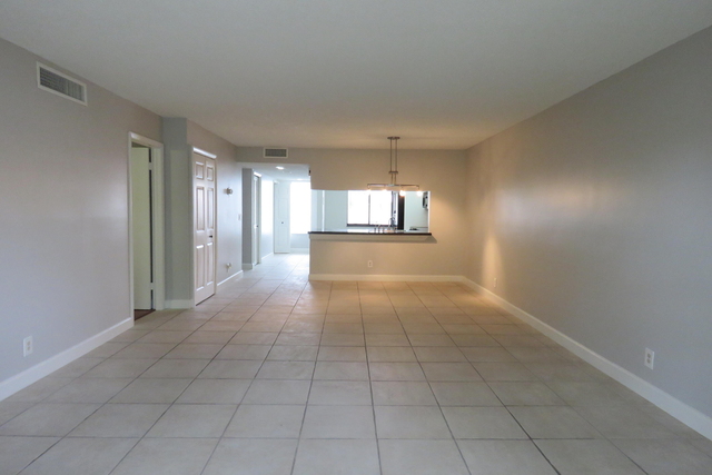 193 Lakeview Drive - Photo 1