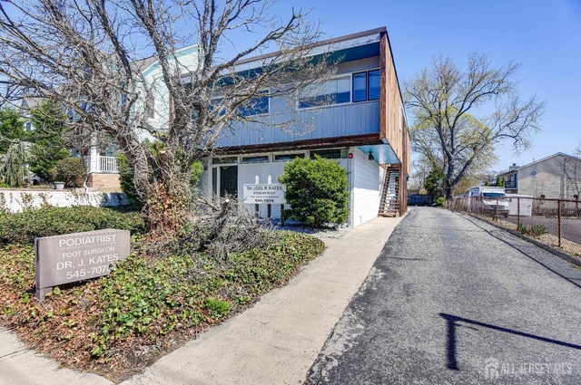 167 N Main Street N - Photo 1