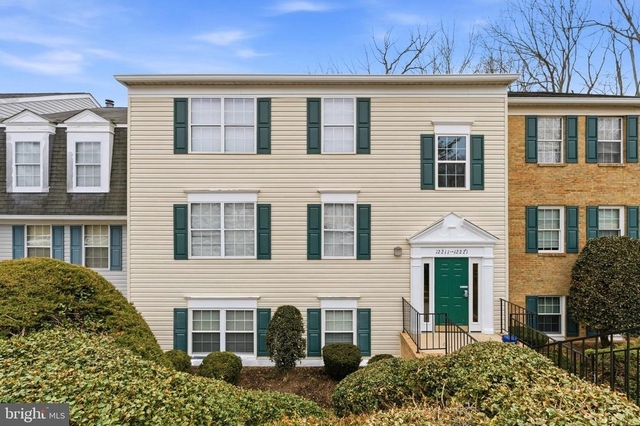 12219 Stevenson Court - Photo 1