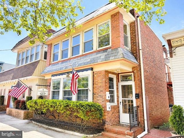 522 Main Street - Photo 1