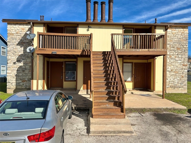 2300 Cedrick Cv - Photo 1