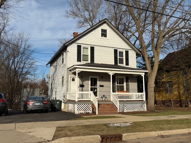 212 Franklin Street - Photo 1