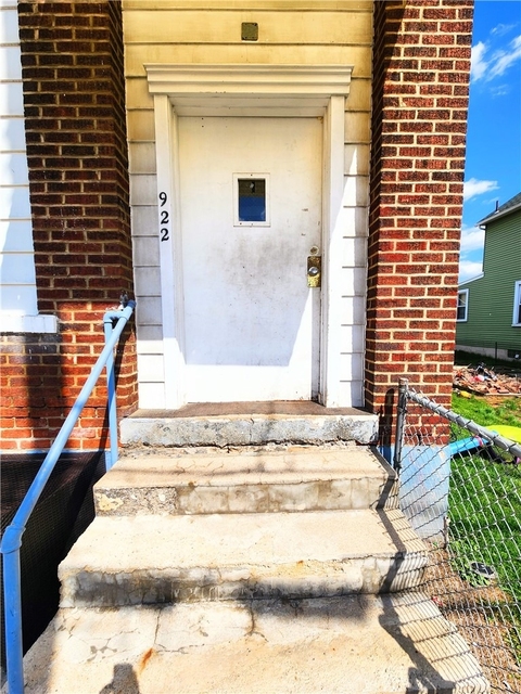 922 Hober Ave - Photo 1