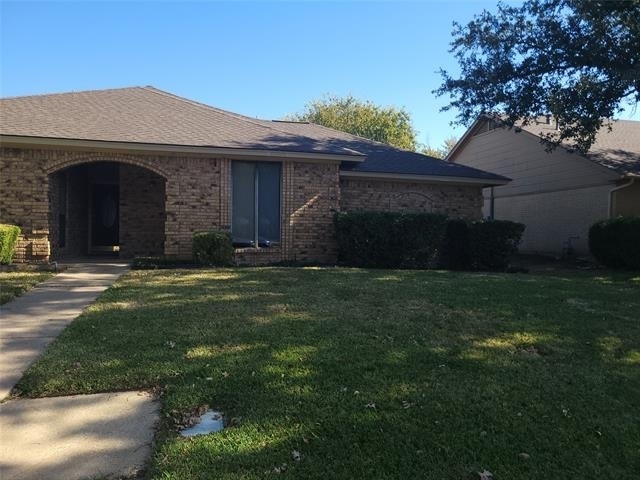 331 Dogwood - Photo 1