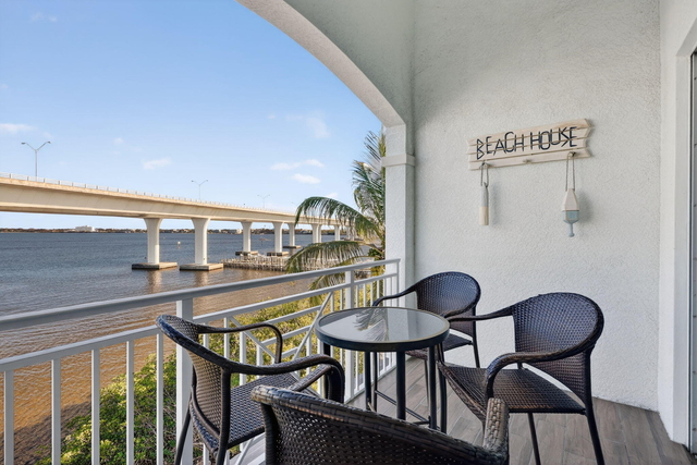 415 Nw Flagler Avenue - Photo 1