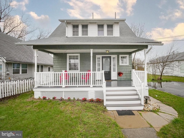 332 Crown Point Road - Photo 1