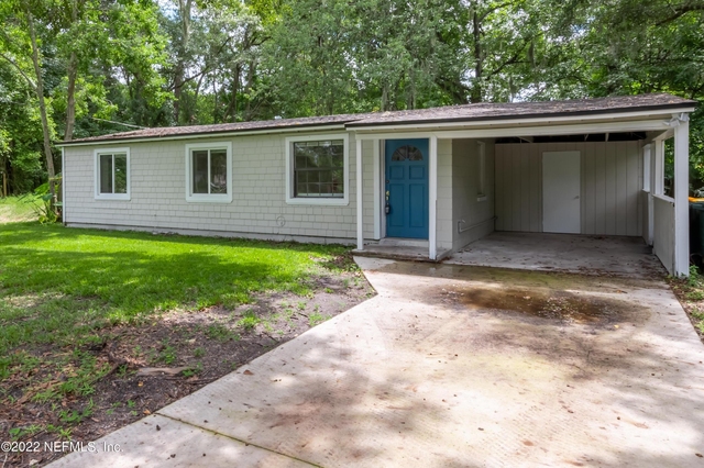 7832 Newton Road - Photo 1