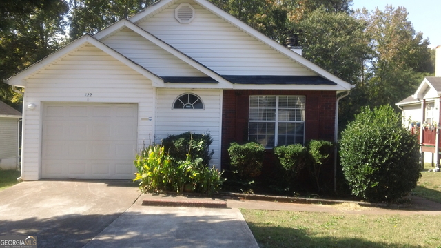 122 Samanthas Way - Photo 1