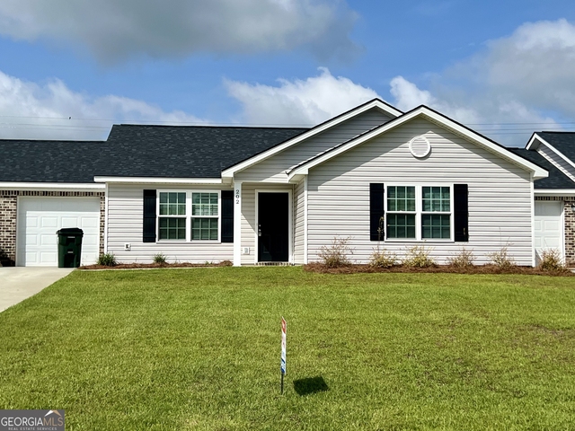 202 Evans Terrace - Photo 1