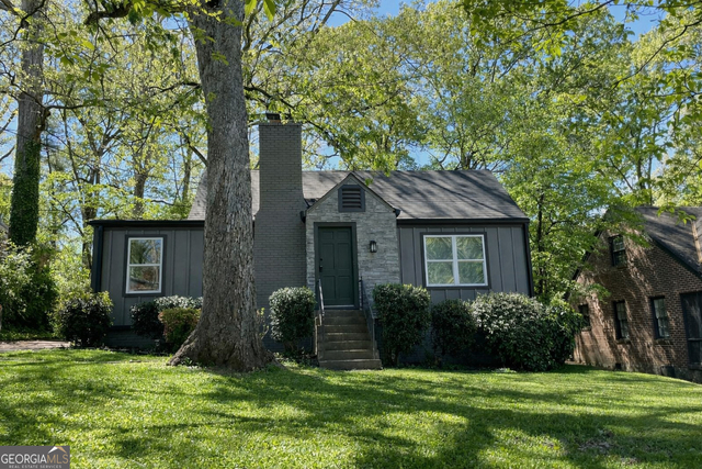 1914 Montrose Drive - Photo 1