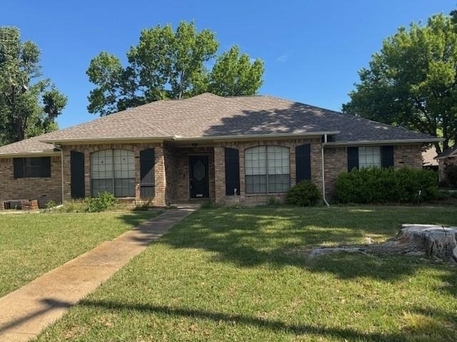 1531 Pickwick Lane - Photo 1