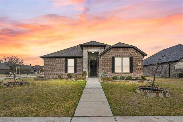 196 Lady Bird Drive - Photo 1
