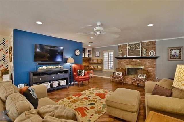 2132 Sylvan Drive - Photo 1
