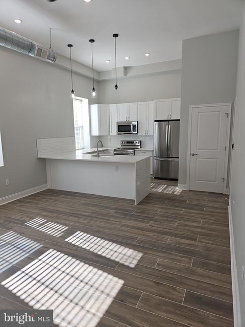 59 E High Street - Photo 1