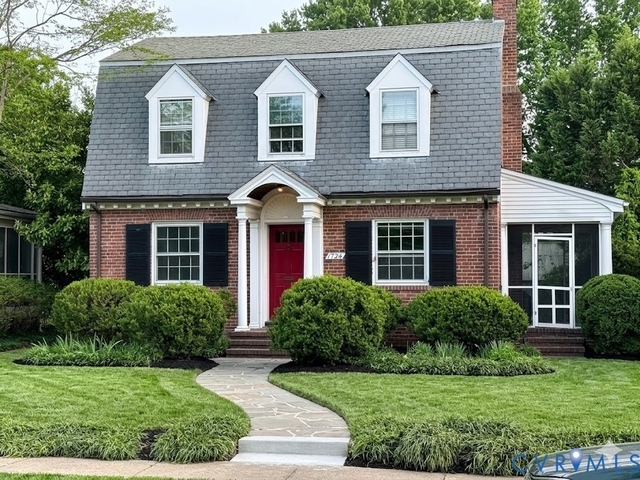 1724 Wilmington Avenue - Photo 1