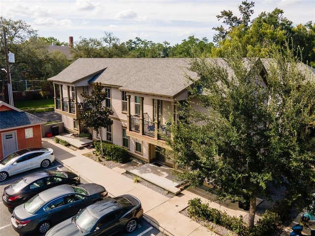 717 Nw 10th Street - Photo 1