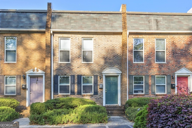 245 Winding River Drive - Photo 1