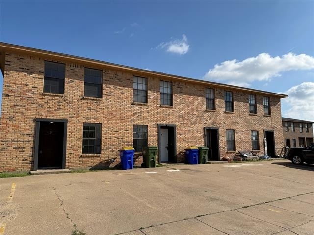 8108 Foxfire Lane - Photo 1