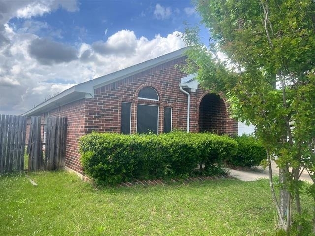 6002 Rising Meadow Drive - Photo 1