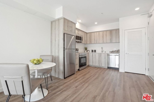 218 Alvarado Street - Photo 1