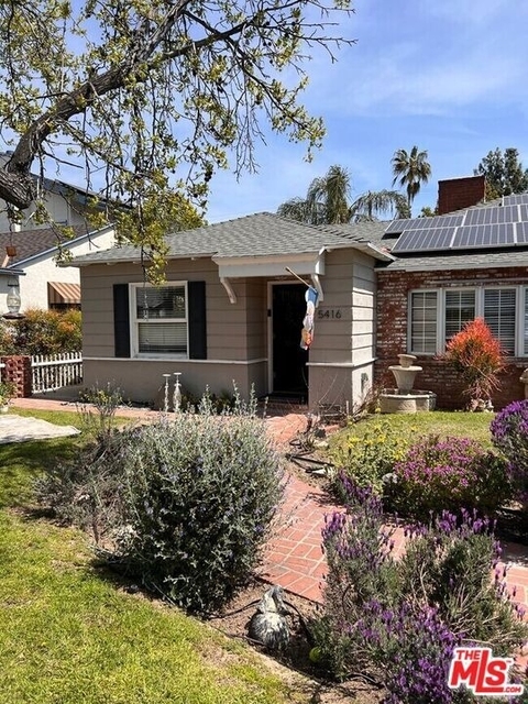 5416 Morella Avenue - Photo 1