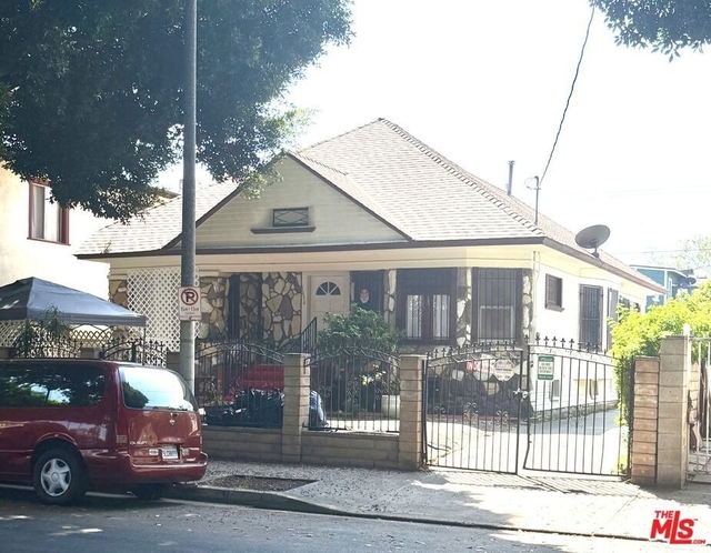 1434 W 22nd Street - Photo 1