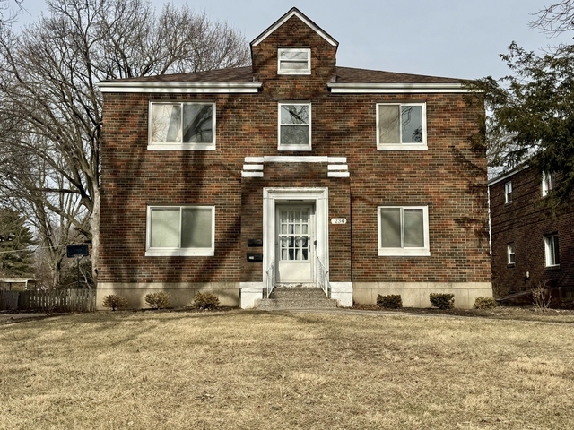 234 E Plesant Street - Photo 1