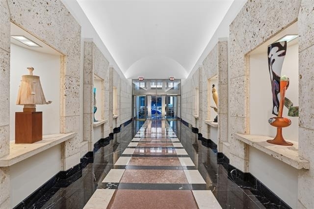 500 Throckmorton Street - Photo 1
