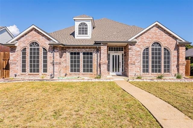 8409 Lake Bend Drive - Photo 1
