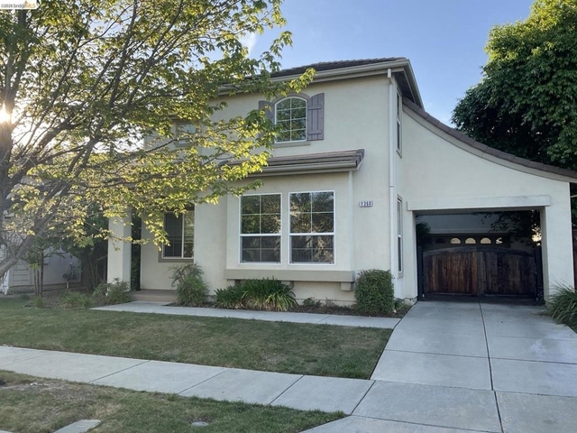 1360 Tiffany Drive - Photo 1
