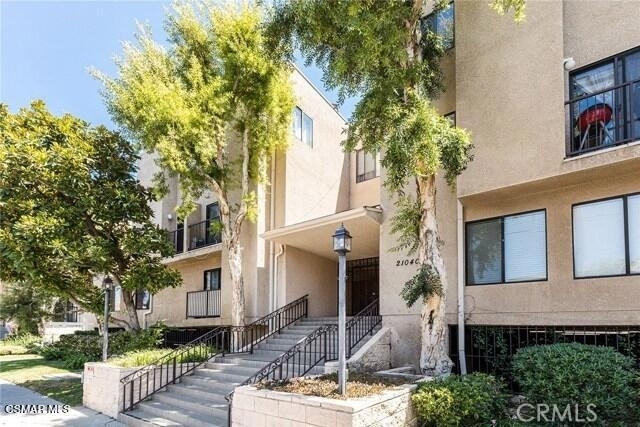 21040 Parthenia Street - Photo 1