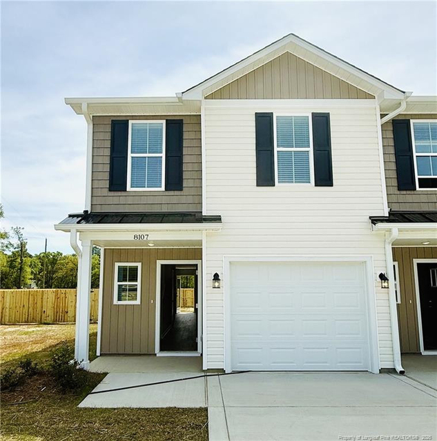 8107 King Road - Photo 1