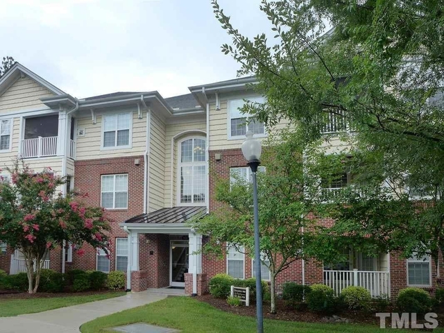 922 Providence Glen Drive - Photo 1