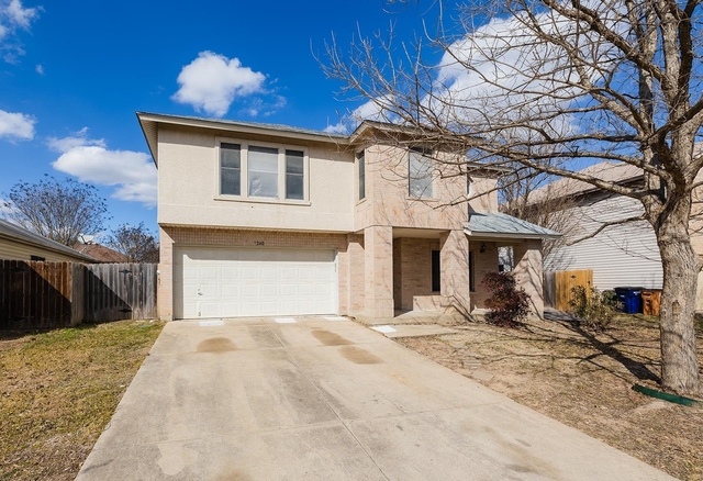 1240 Dexford Dr - Photo 1