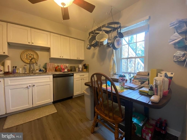240 Valley Stream Lane - Photo 1