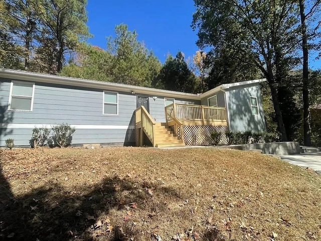 837 Forrest Circle Se - Photo 1