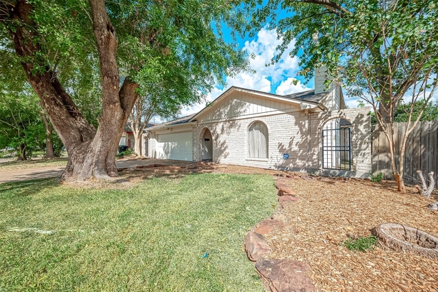 10607 Silkwood Drive - Photo 1