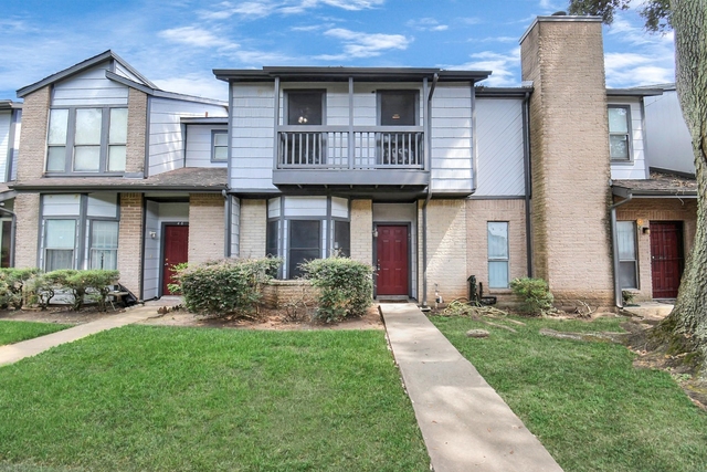 12400 Brookglade Circle - Photo 1