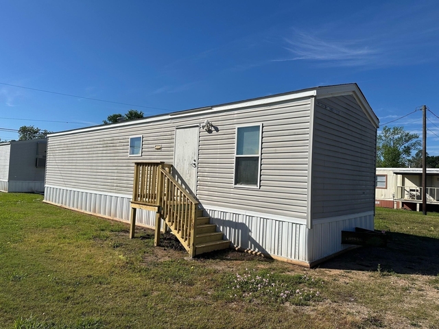 1301 Avenue A - Photo 1
