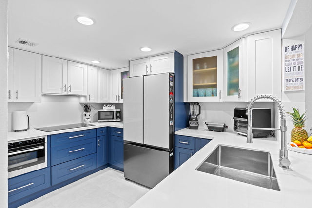 9050 Nw 28th Street - Photo 1