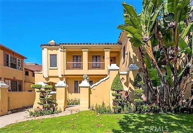 223 1/2 S Gale Drive - Photo 1