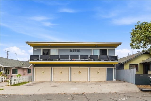 912 Gladys Ave. - Photo 1