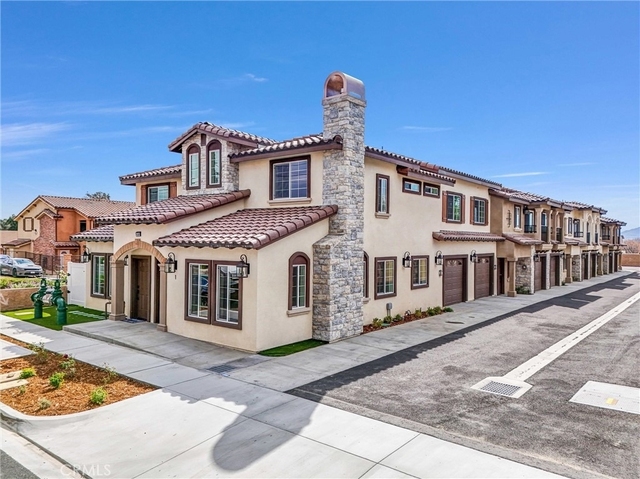 16385 Valencia Avenue - Photo 1